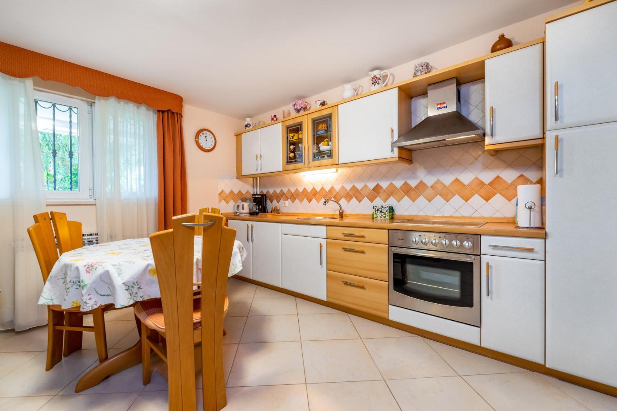 Apartments Nadica Baska  Bagian luar foto