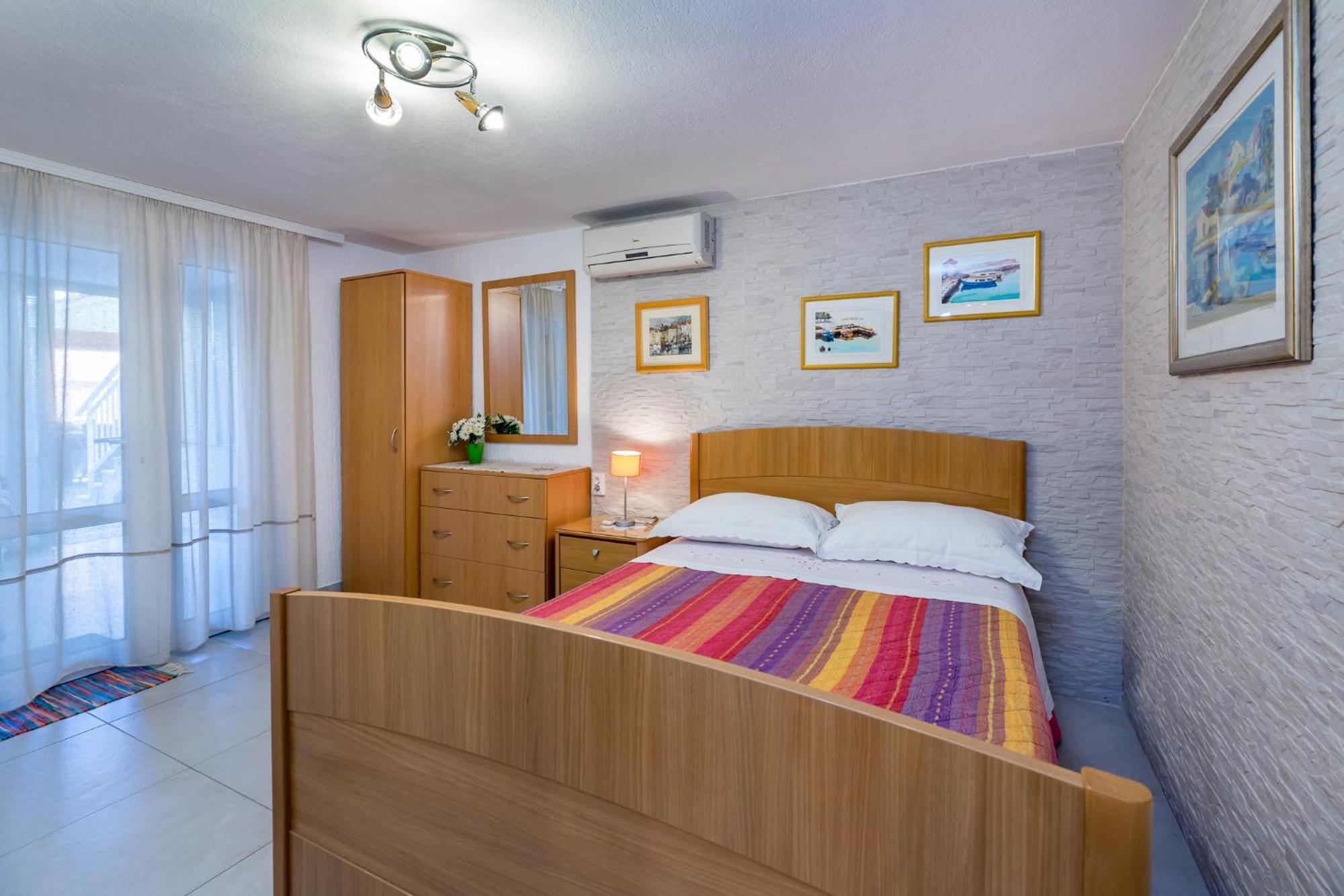 Apartments Nadica Baska  Bagian luar foto